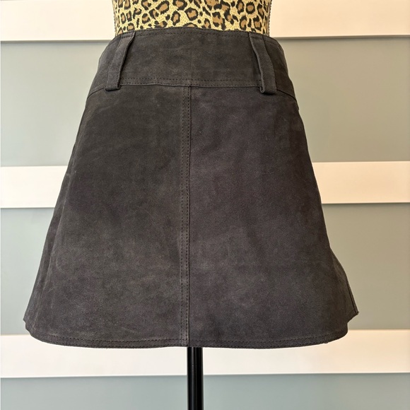 Urban Outfitters Charcoal Suede A-Line Skirt - Picture 3 of 11